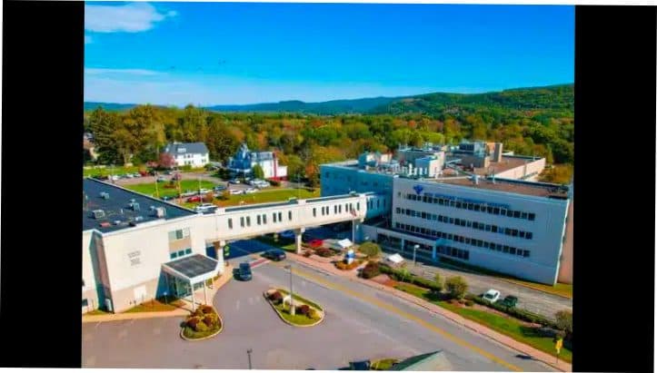 Bon Secours Community Hospital treatment center exterior